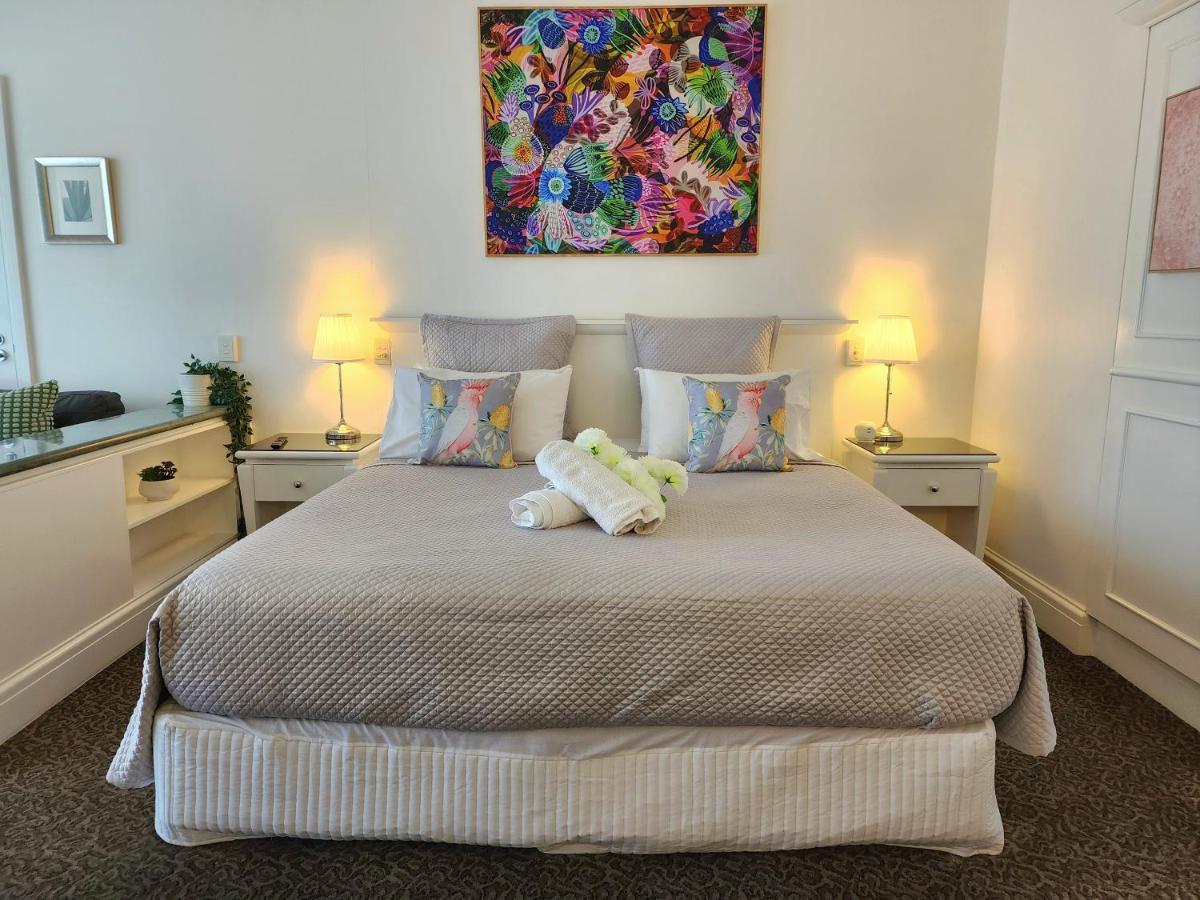 Deluxe Private Apartment And Studio - Ocean Views Gold Coast Eksteriør billede